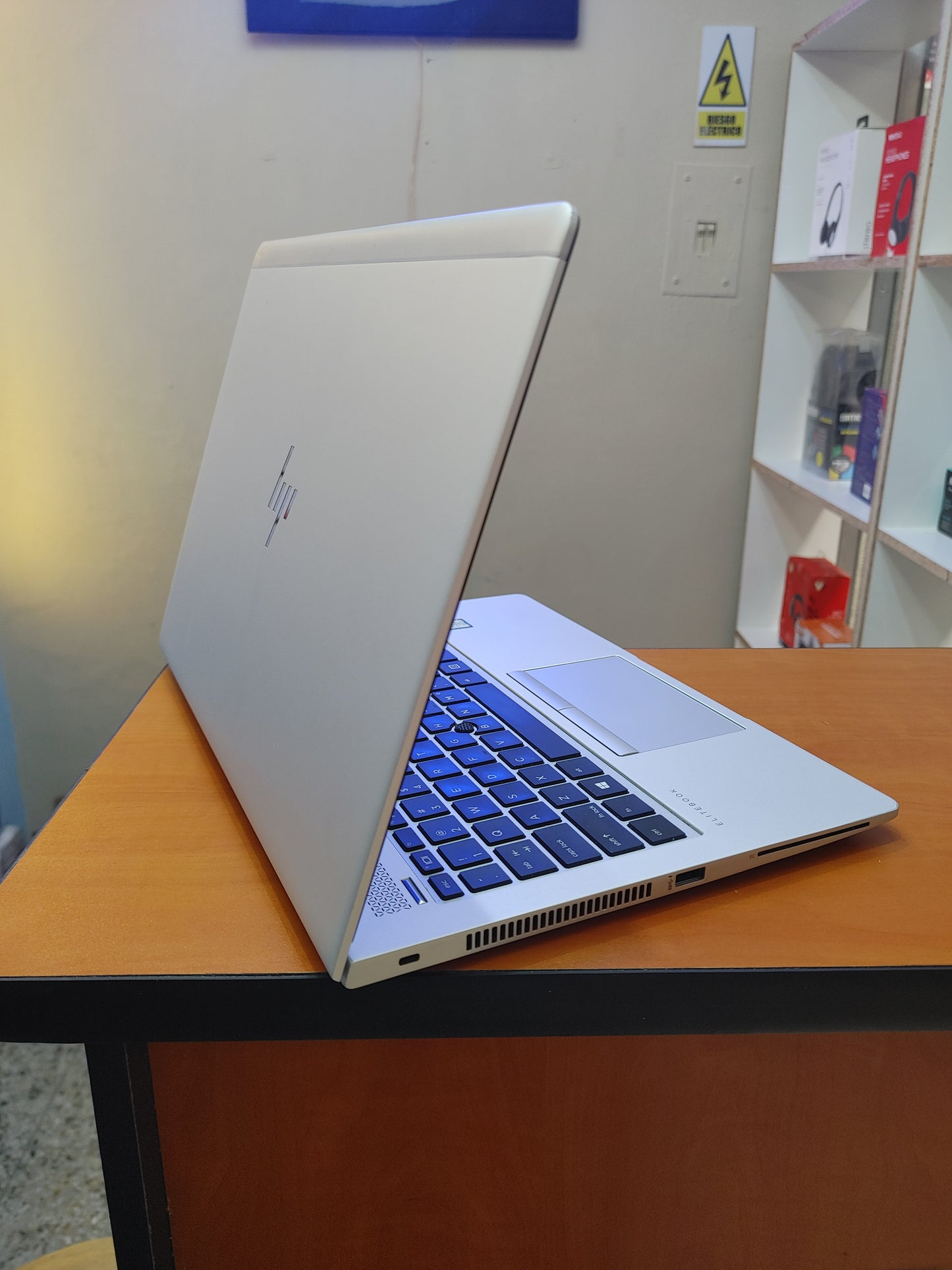 Laptop HP EliteBook G6, 8GB RAM, Core i5