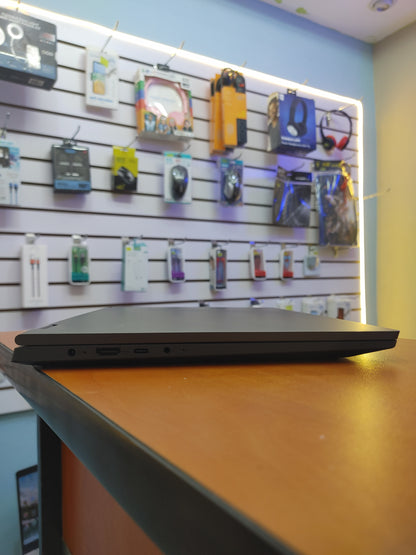 Laptop Lenovo IdeaPad flex 5, 8GB RAM, core i5 11va gen