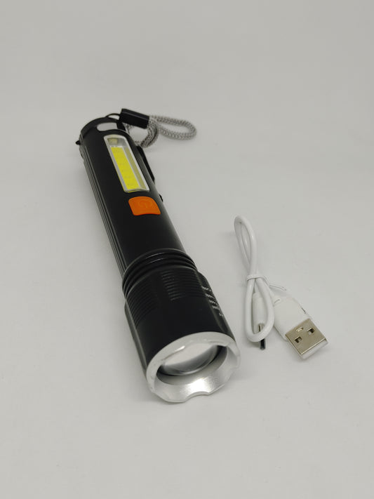 Linterna recargable con zoom